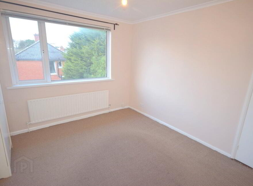 41 Lyndhurst Gardens, Belfast, BT13 3PH