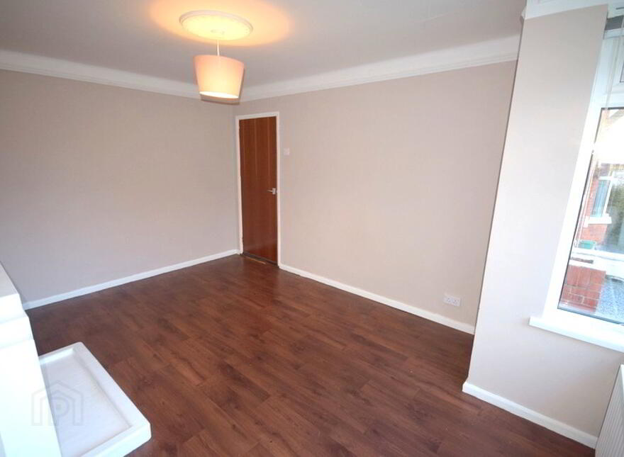 41 Lyndhurst Gardens, Belfast, BT13 3PH