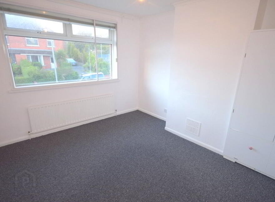 41 Lyndhurst Gardens, Belfast, BT13 3PH
