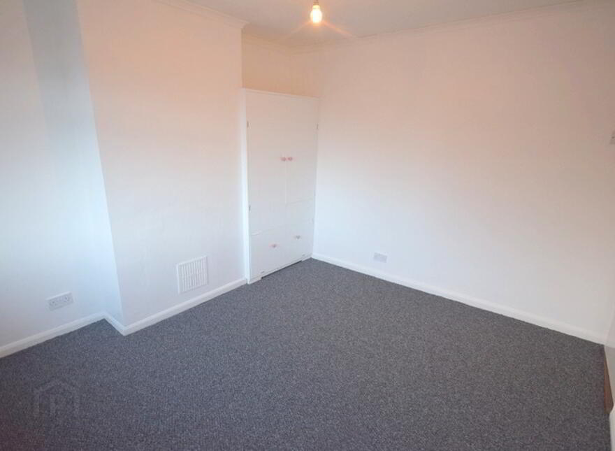 41 Lyndhurst Gardens, Belfast, BT13 3PH