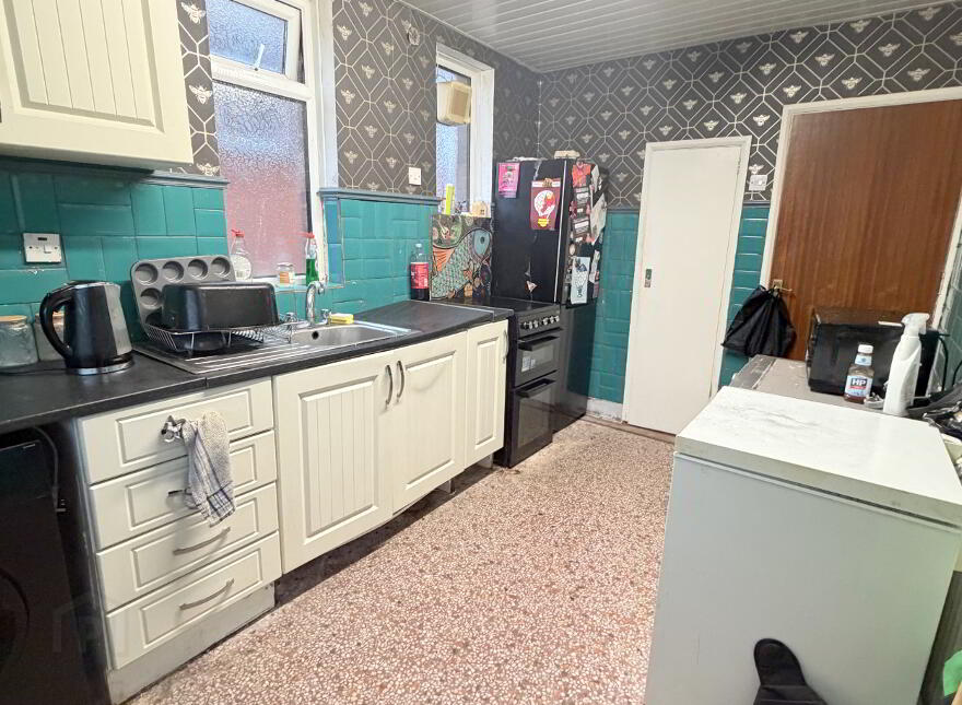 41 Lyndhurst Gardens, Belfast, BT13 3PH