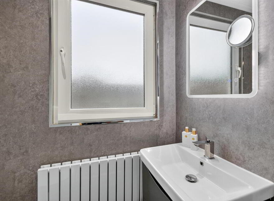 40 Sunningdale Park, Bangor, BT20 4UU