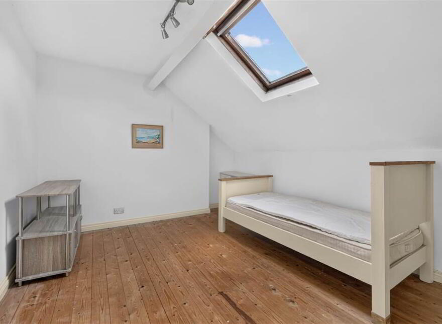 16 Burmah Street, Off Ormeau Road, Belfast, BT7 3AN