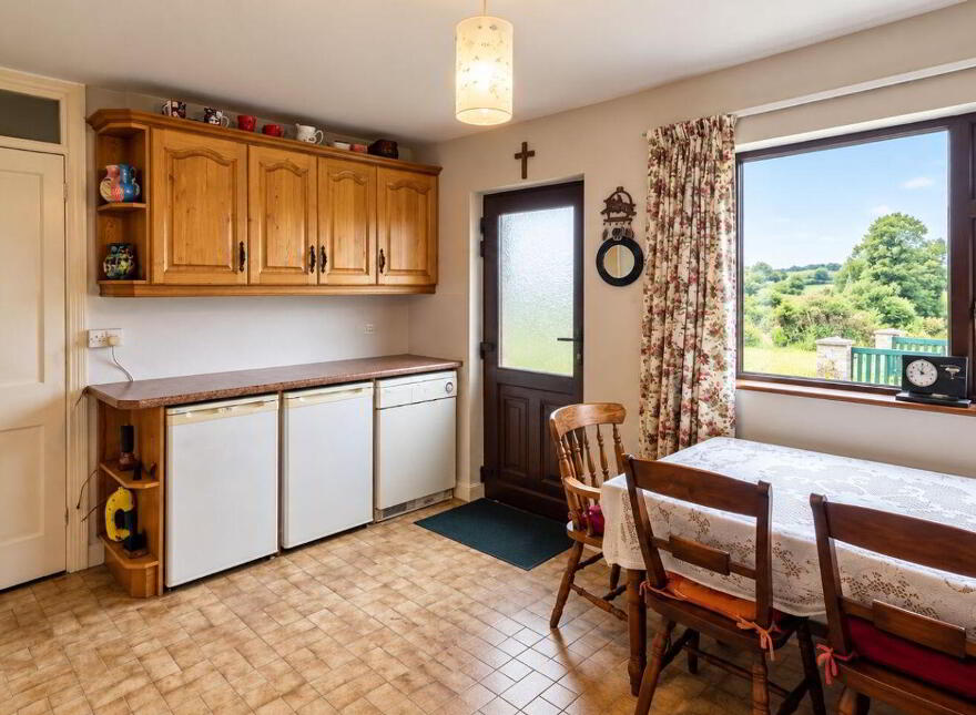 Logalisheen, Ballindine, Irishtown, F12CT86