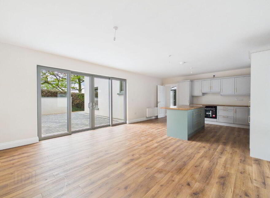 Heywood Manor, Castlecomer Road, Ballinakill