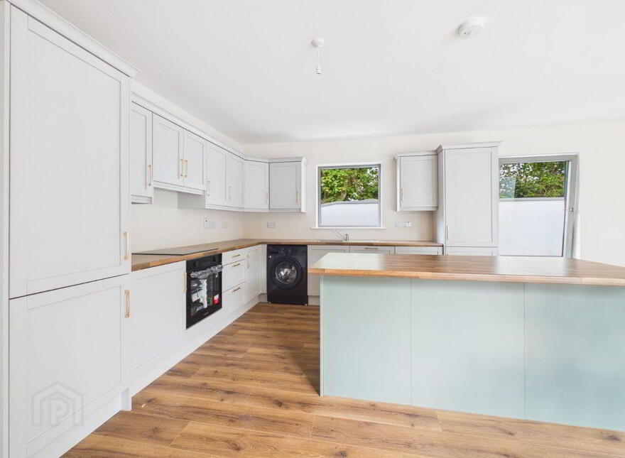 Heywood Manor, Castlecomer Road, Ballinakill