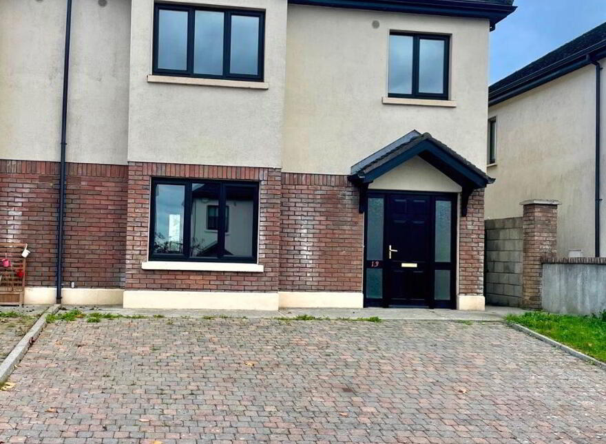 13 Clibborne Way, Moate, N37K207