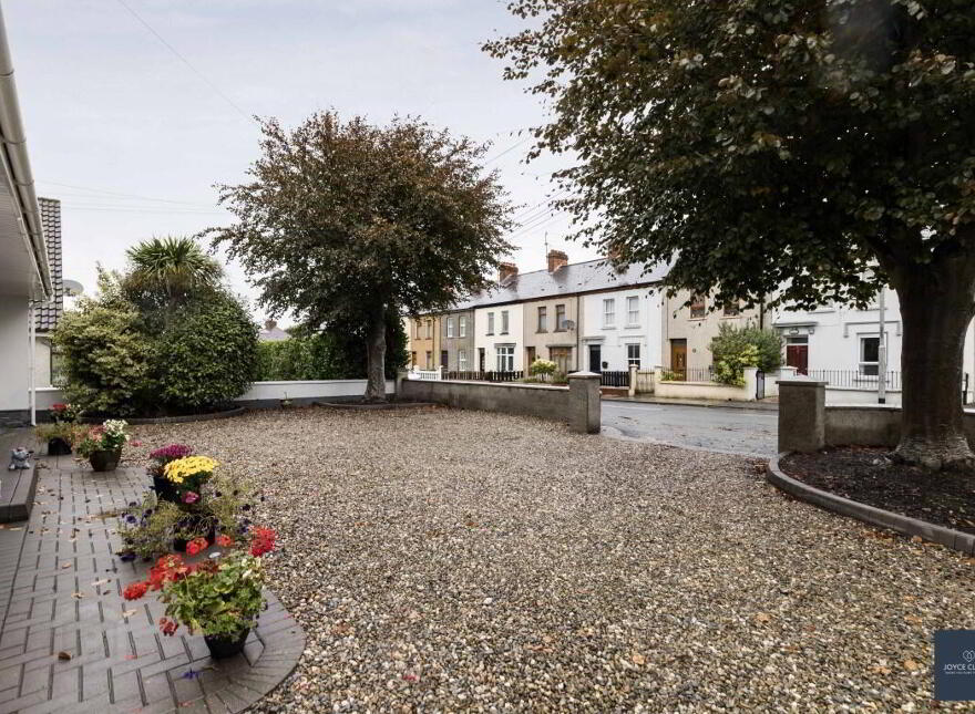 122 Tandragee Road, Portadown, BT62 3BL