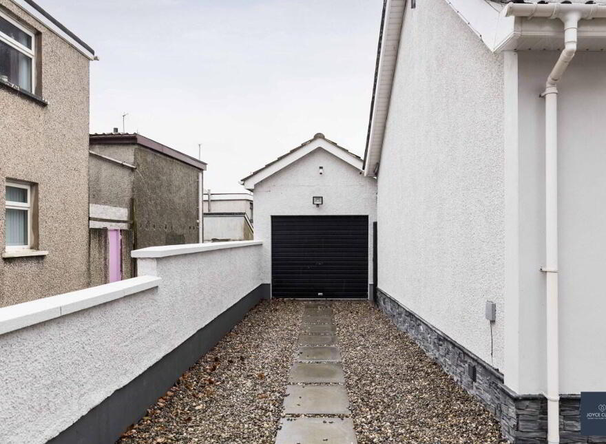 122 Tandragee Road, Portadown, BT62 3BL