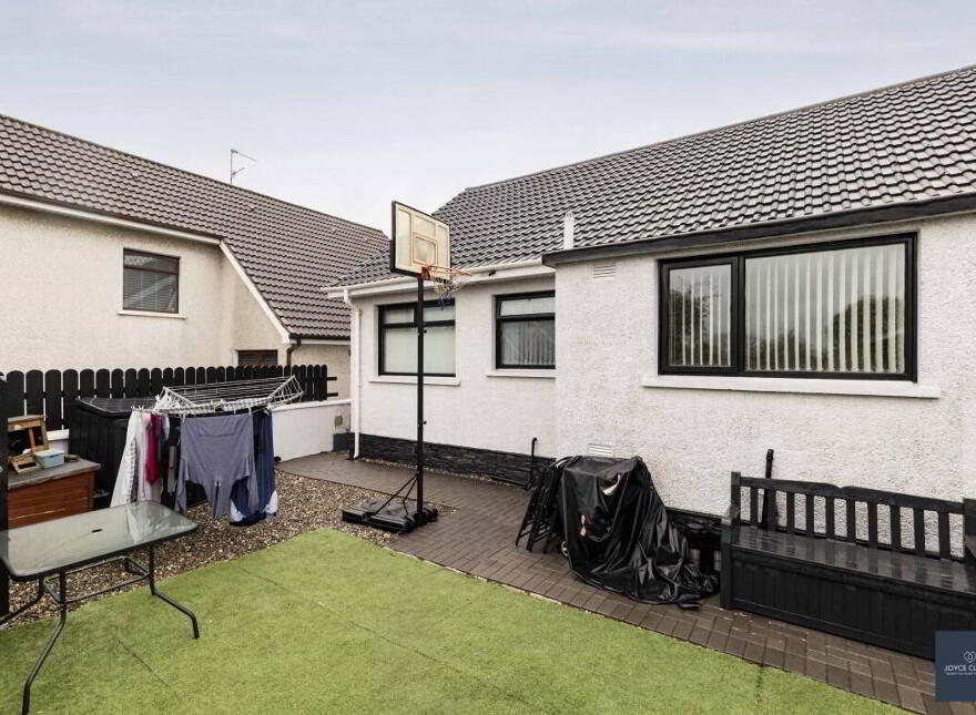 122 Tandragee Road, Portadown, BT62 3BL