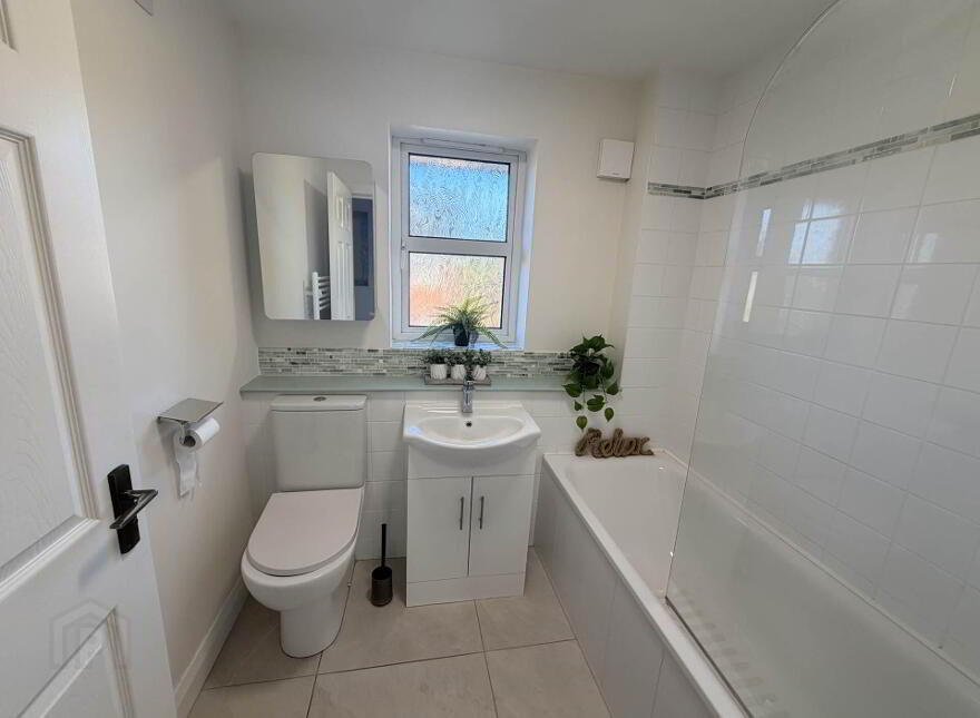11 Ardenlee Crescent, Belfast, BT6 8QN