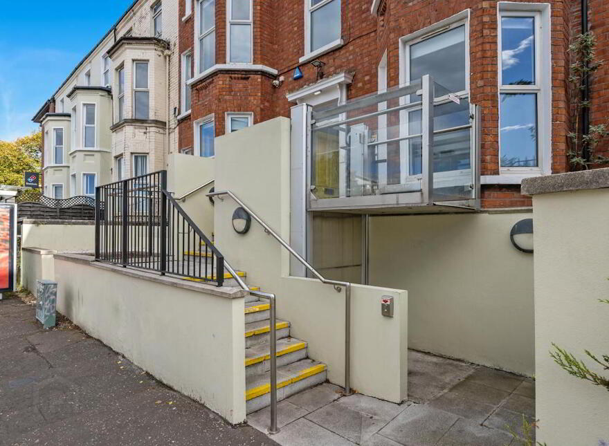 10-12 Lisburn Road, Belfast, BT9 6AA