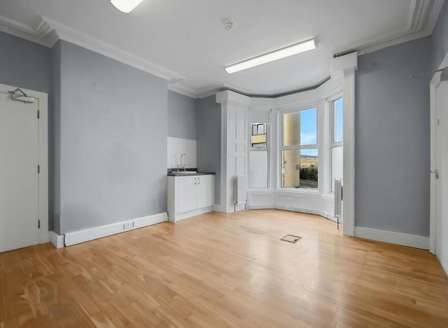 10-12 Lisburn Road, Belfast, BT9 6AA