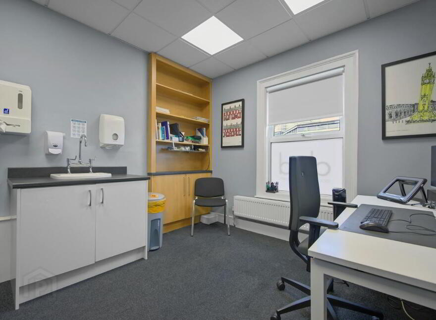 10-12 Lisburn Road, Belfast, BT9 6AA
