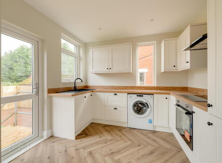 4 Skegoneill Avenue, Belfast, BT15 3JN