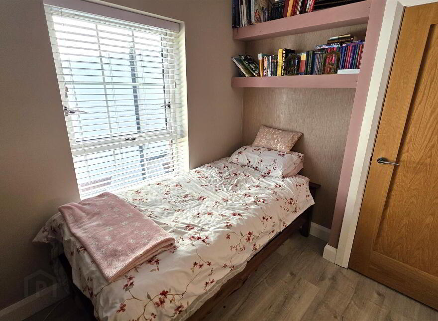 2 Castlewater Gardens, Antrim, BT41 4FP
