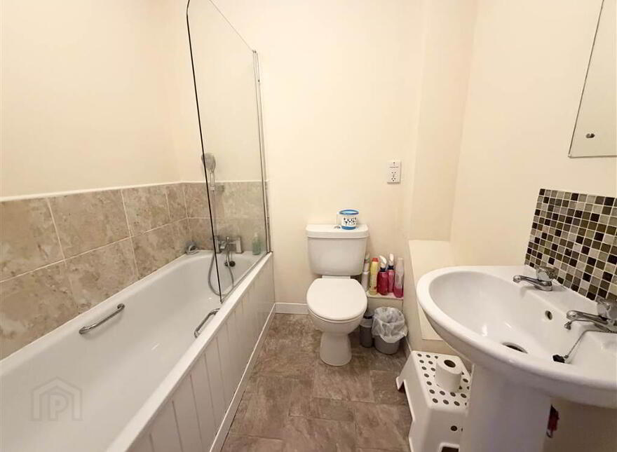 3 College Gate, College Square North, Belfast, BT1 6AS
