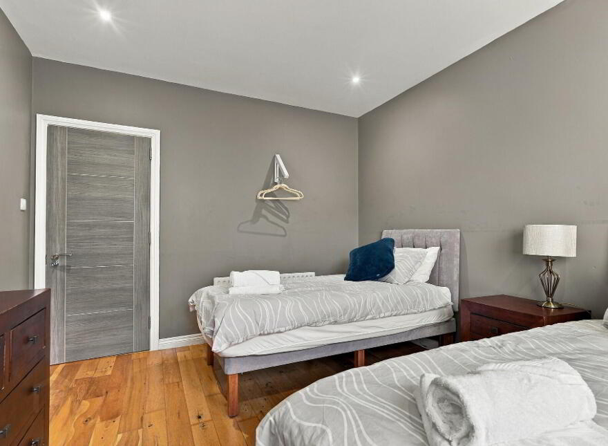 1 The Fairways, Dundrum Road, Newcastle, BT33 0RX