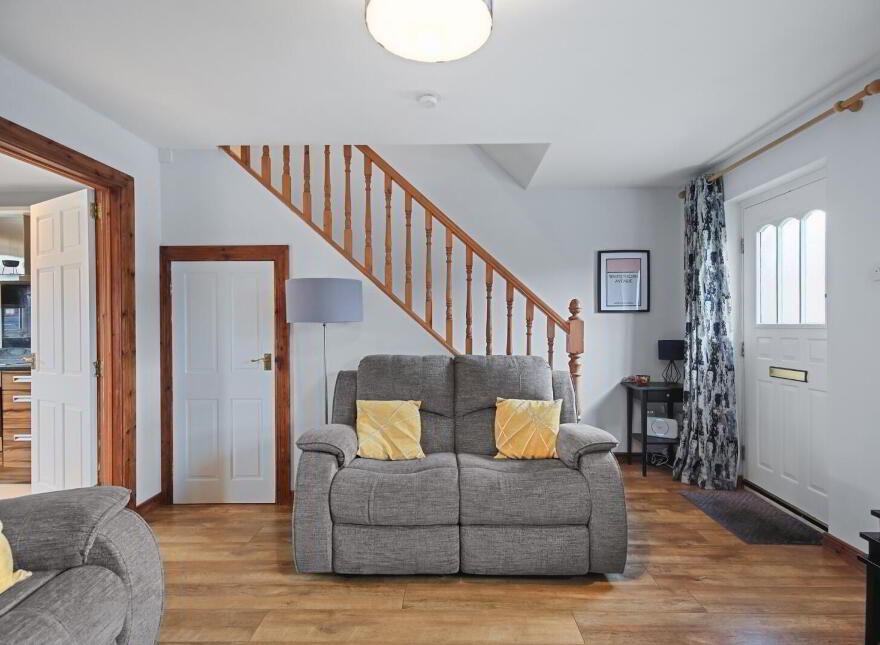 8 Whitethorn Avenue, Newtownards, BT23 8WT