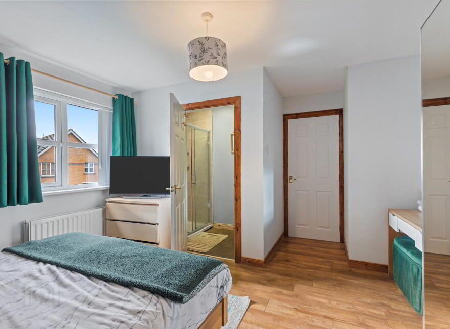 8 Whitethorn Avenue, Newtownards, BT23 8WT