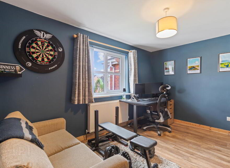 8 Whitethorn Avenue, Newtownards, BT23 8WT