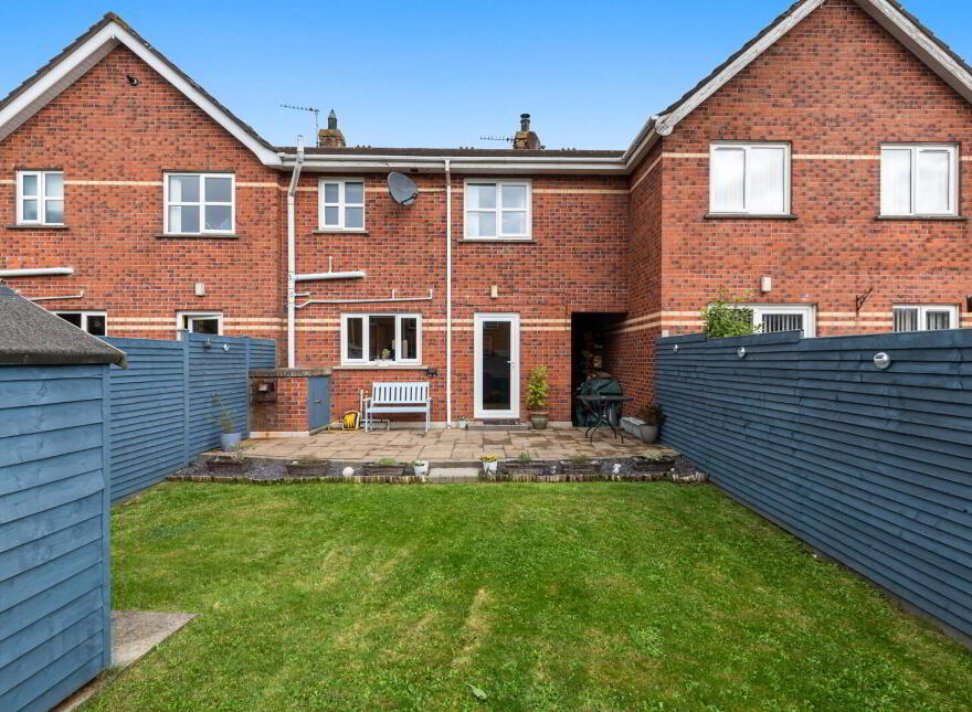 8 Whitethorn Avenue, Newtownards, BT23 8WT