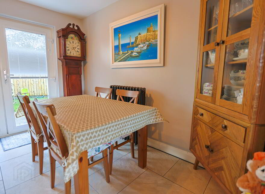 41 The Spires, Dromore, BT25 1QE