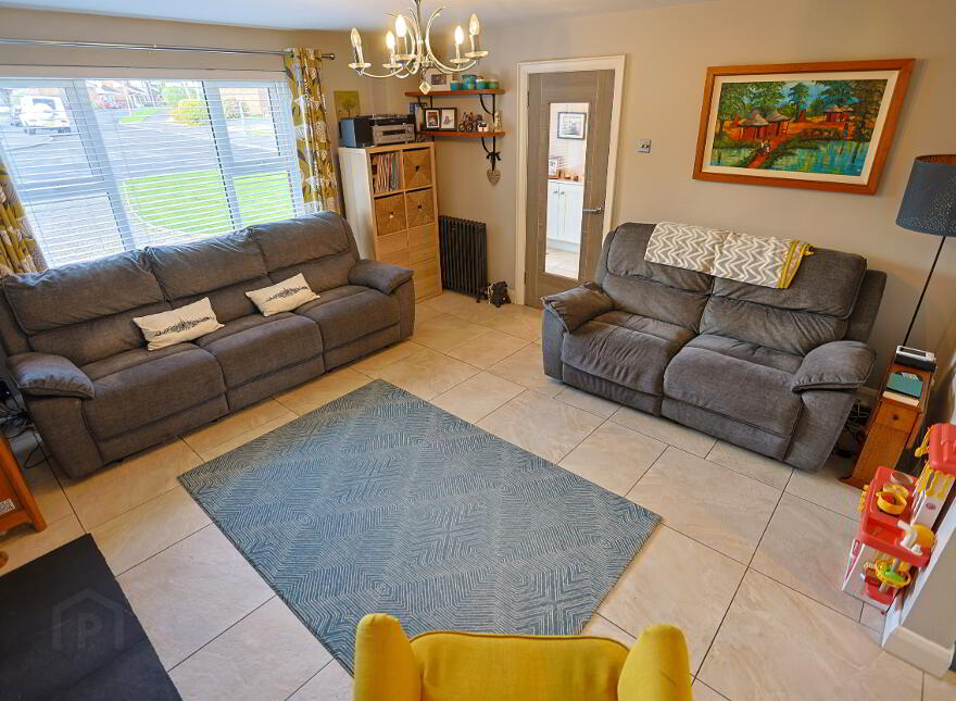 41 The Spires, Dromore, BT25 1QE
