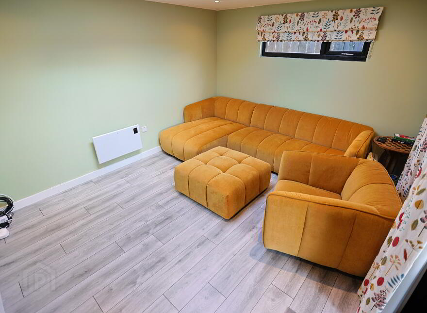 41 The Spires, Dromore, BT25 1QE