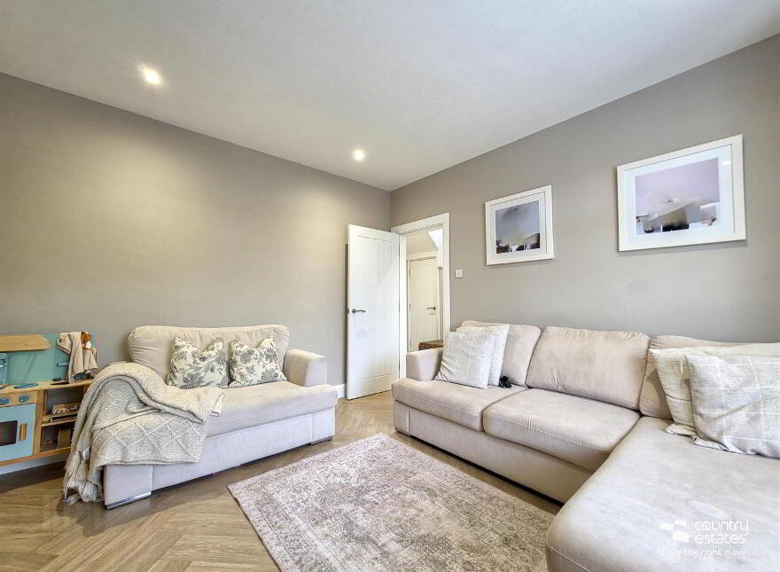 96 Serpentine Road, Newtownabbey, BT36 7JG