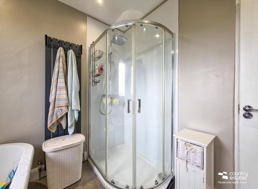 96 Serpentine Road, Newtownabbey, BT36 7JG
