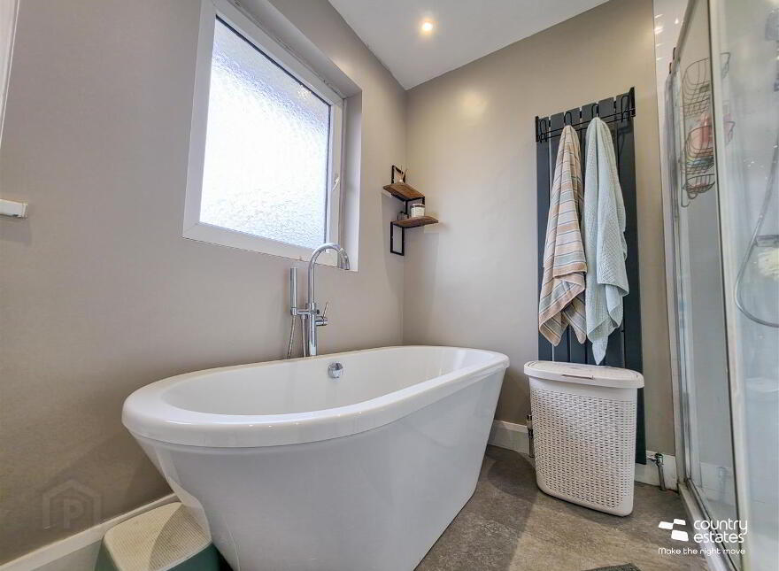 96 Serpentine Road, Newtownabbey, BT36 7JG