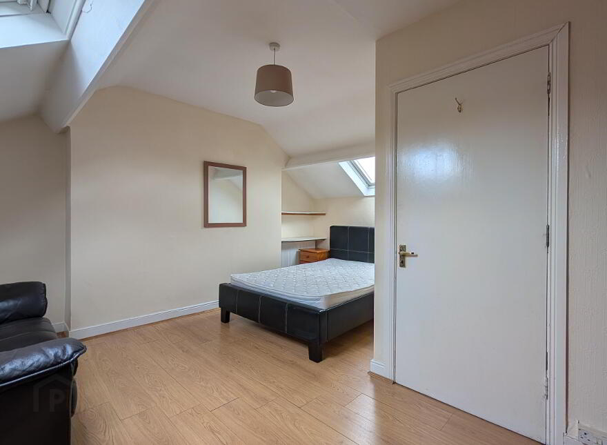 56 Kimberley Street, Belfast, BT7 3DY