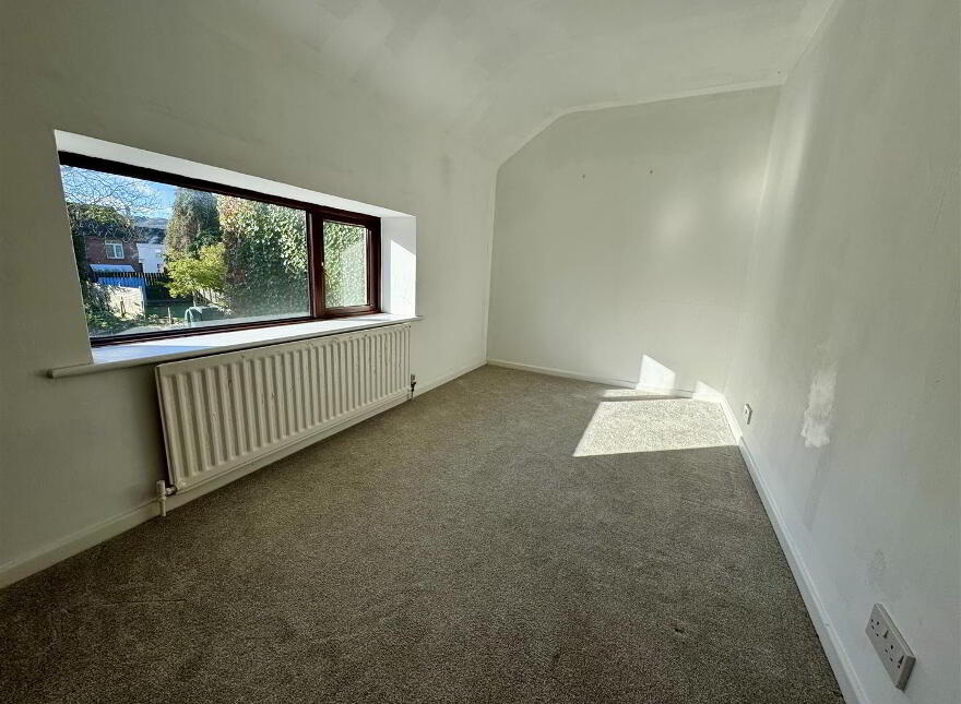 12 Balfour Street, Newtownards, BT23 4EF