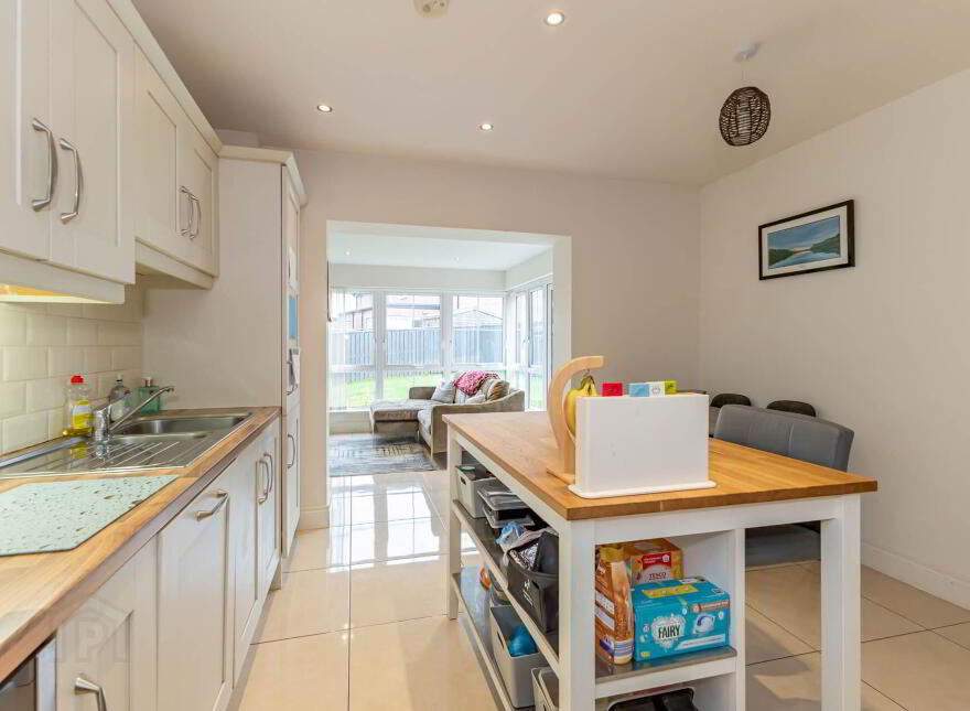 71 Magheralave Meadows, Lisburn, BT28 3NT