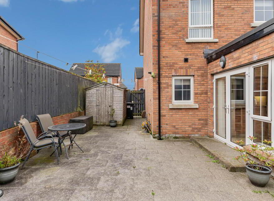 71 Magheralave Meadows, Lisburn, BT28 3NT