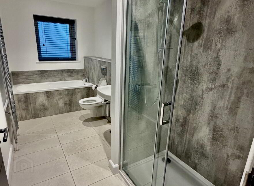 10 Dunluce View, Dunluce Avenue, Portrush, BT56 8DW