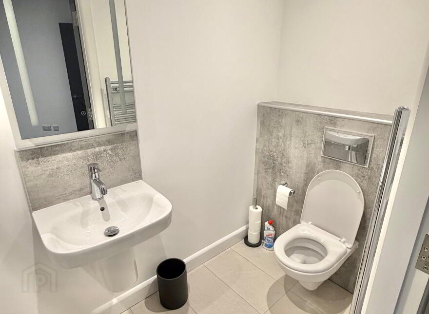 10 Dunluce View, Dunluce Avenue, Portrush, BT56 8DW