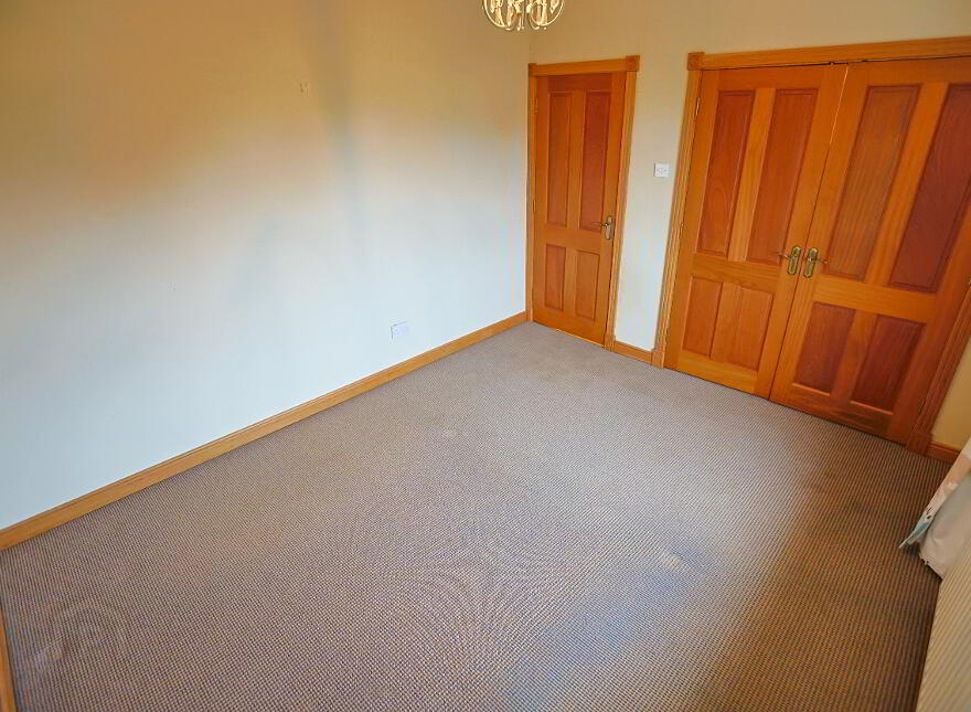1 Hayes Court, Seapatrick, Banbridge, BT32 4HY