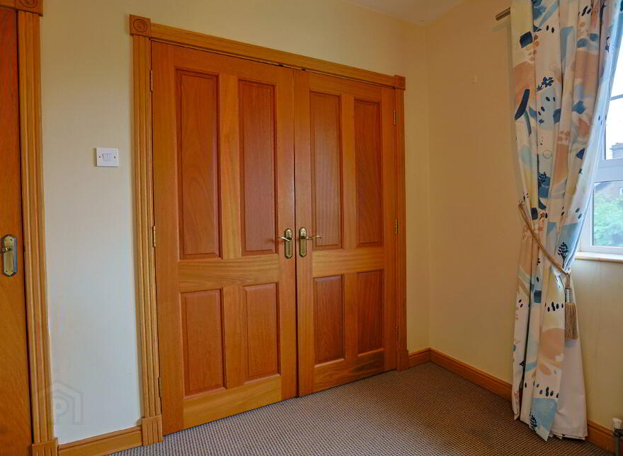 1 Hayes Court, Seapatrick, Banbridge, BT32 4HY