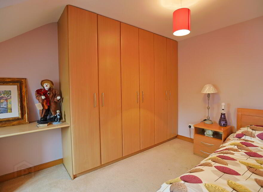 1 Hayes Court, Seapatrick, Banbridge, BT32 4HY