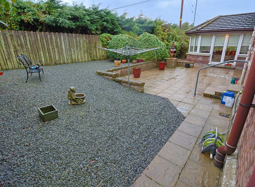 1 Hayes Court, Seapatrick, Banbridge, BT32 4HY