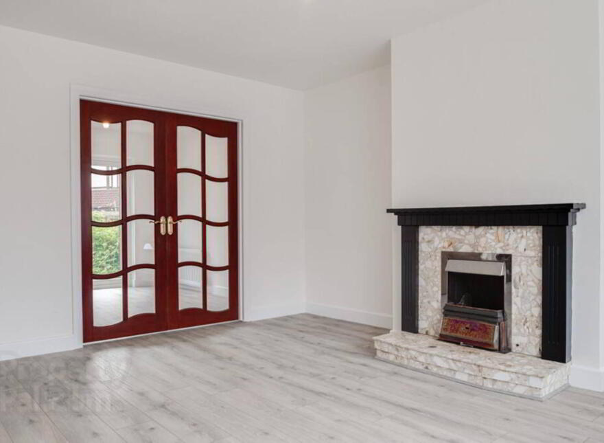 8 Carlton Park, Bangor, BT19 6WR