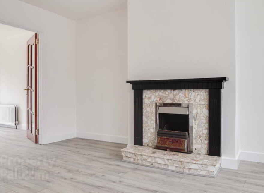 8 Carlton Park, Bangor, BT19 6WR