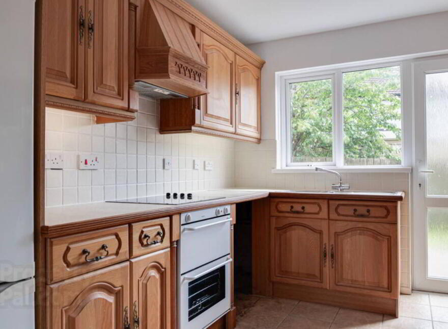 8 Carlton Park, Bangor, BT19 6WR
