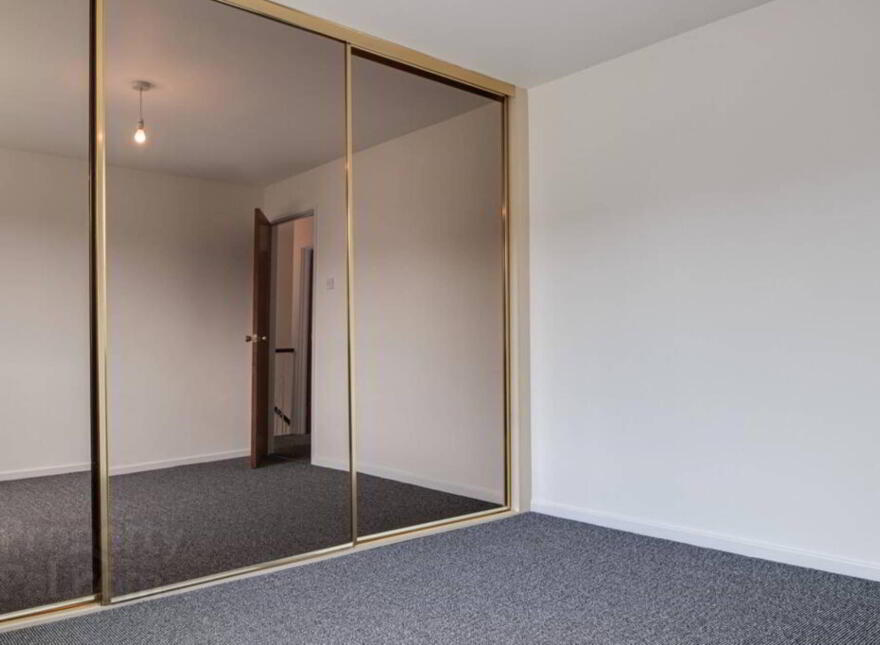 8 Carlton Park, Bangor, BT19 6WR