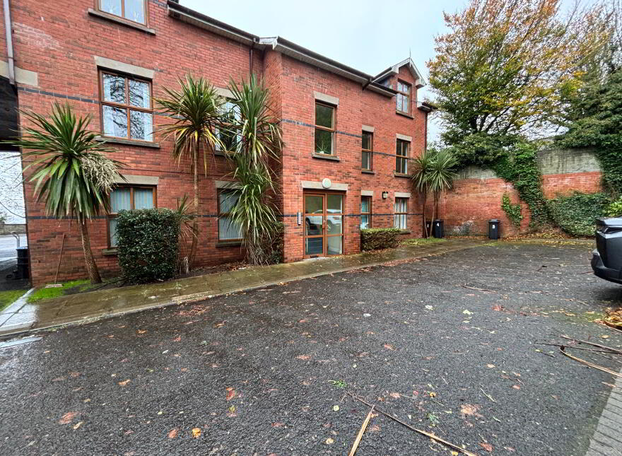 4 St James Court, Shore Road, Newtownabbey, BT37 0PP