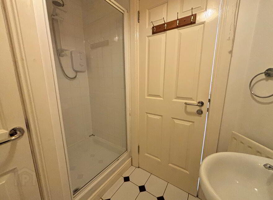 4 St James Court, Shore Road, Newtownabbey, BT37 0PP