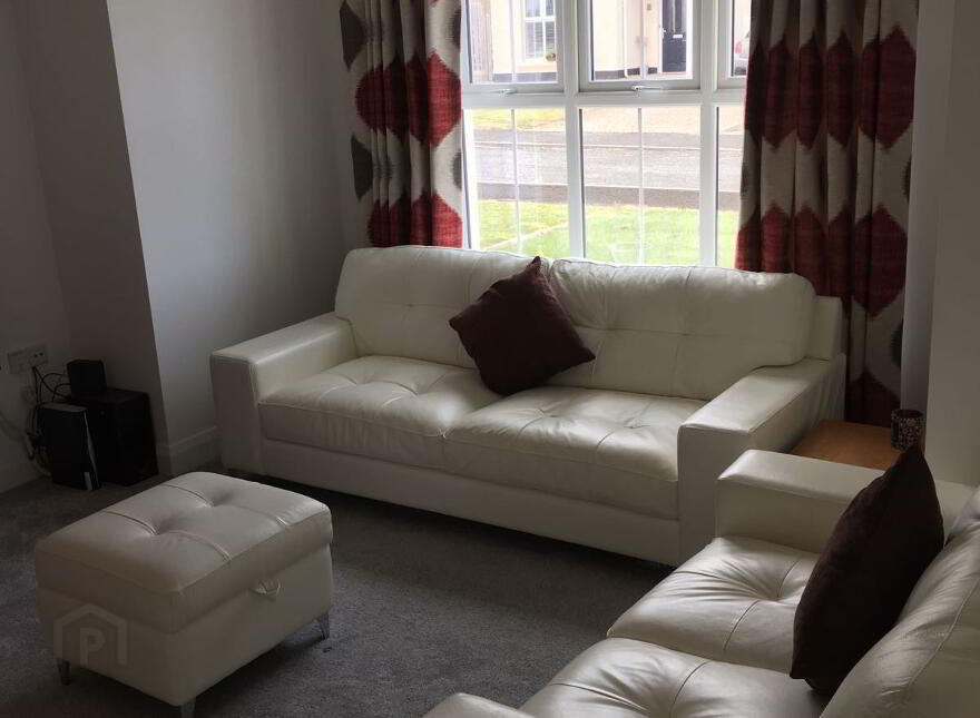 21 Lislaynan Heights, Ballycarry, Carrickfergus, BT38 9TY