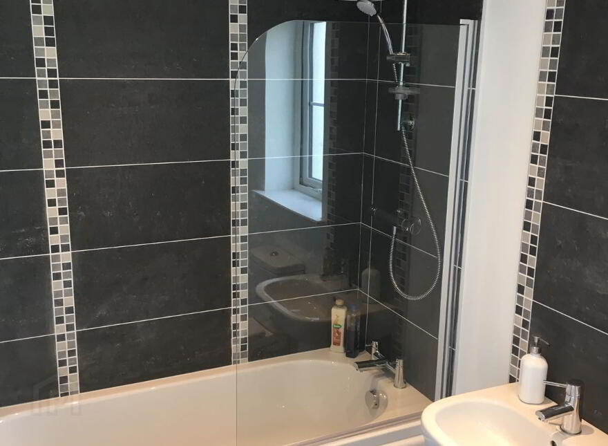 21 Lislaynan Heights, Ballycarry, Carrickfergus, BT38 9TY